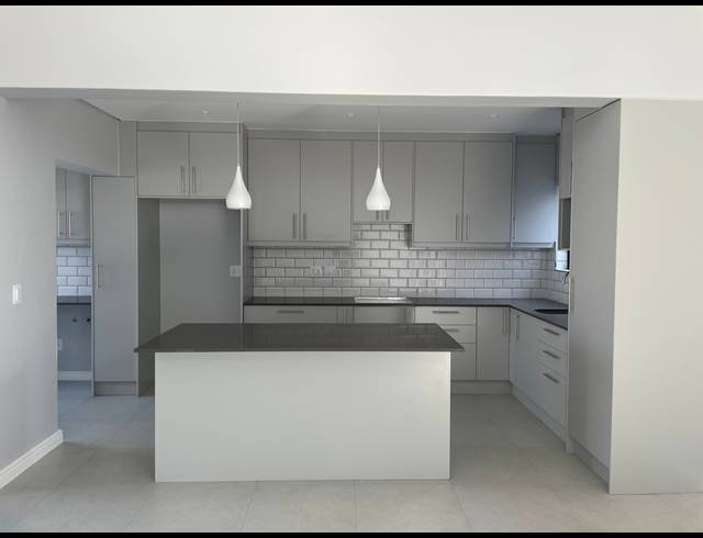 3 BEDROOM FREEHOLD FOR SALE IN PARKLANDS NORTH